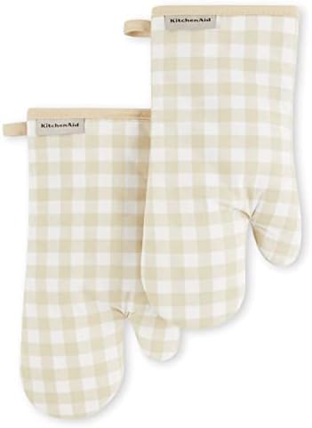 Heat Resistant Gingham Oven Mitt Set