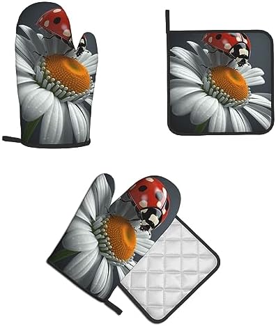 Cute Ladybug Daisy Oven Mitts Pot Holders Set
