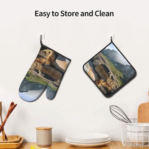 Kauai Hawaii Seashore Oven Mitts and Pot Holders Set of 2