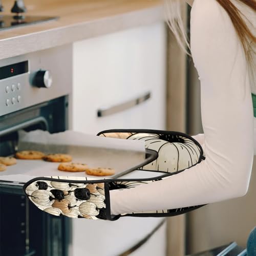 Pumpkin-Themed Halloween Oven Gloves