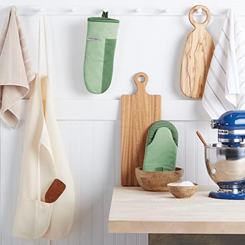 KitchenAID Heat-Resistant Oven Mitt Set