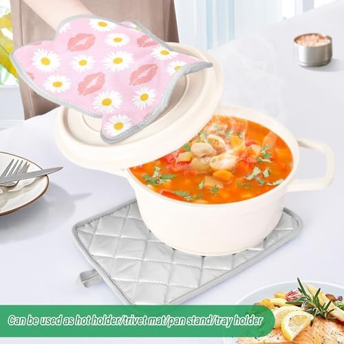 KCldeci Chamomile Heat-Resistant Potholders Set of 2