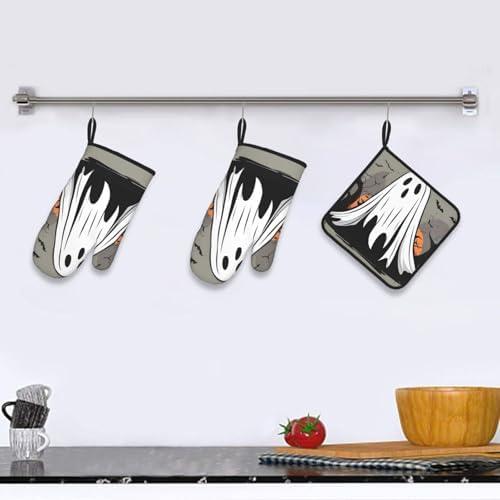 Halloween-Themed Durable Oven Mitts Set