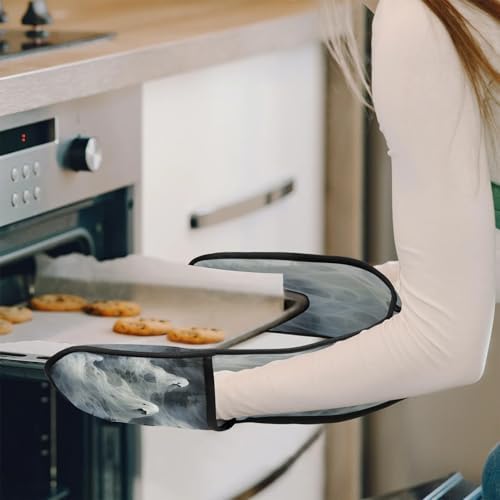 Gublec Halloween Ghoully Giant Oven Mitts Heat-Resistant 354