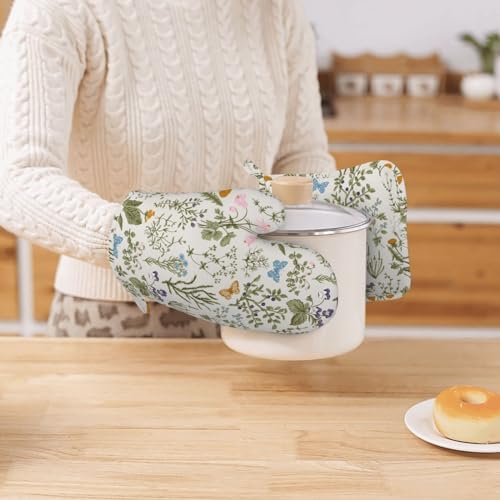 Cozy Floral Oven Mitts Set