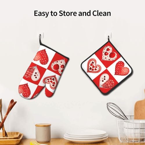 Valentines Day Love Oven Mitt and Pot Holder Set