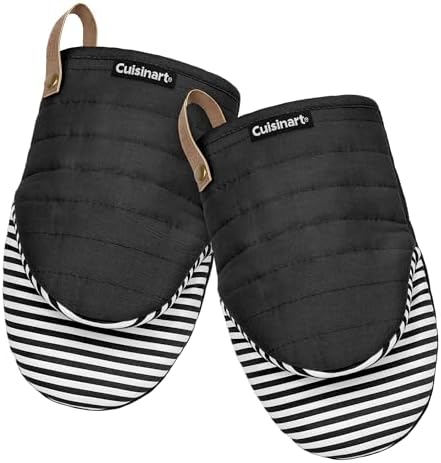Keep hands safe with the Cuisinart Mini Oven Mitts