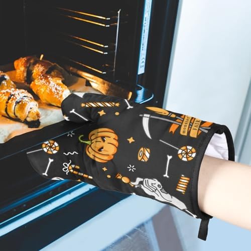 Halloween Quentins Classroom-Oven mitt and pot holder set of 2