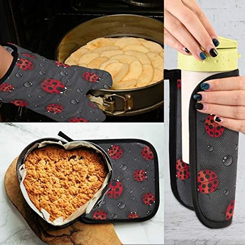 AUUXVA Ladybug Water Drop Pattern Oven Mitt Set
