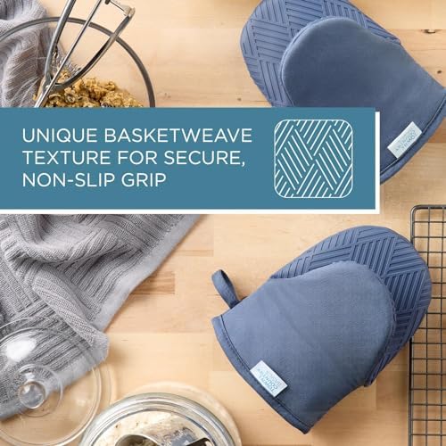 TOWN COUNTRY BASICS Mini Oven Mitt Set 2-Pack Heat Resistant