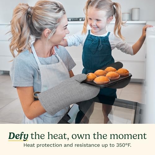 Heat-Resistant Oven Mitts for Safe Cooking Baking