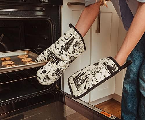 Warm Funny Halloween Oven Mitt Pot Holder Set