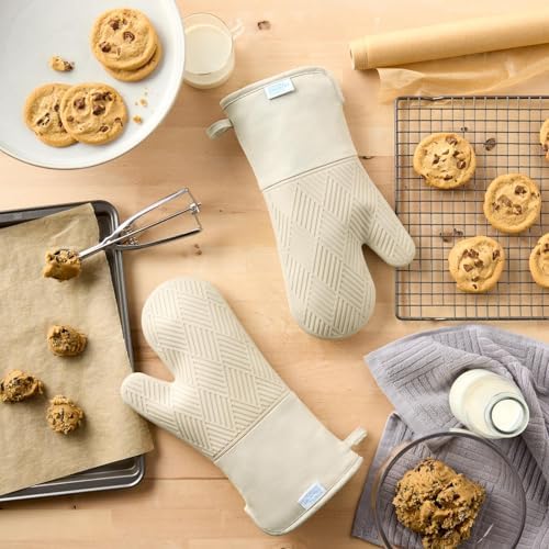 TOWN COUNTRY BASICS Silicone Oven Mitt 2-Pack Set