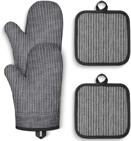 Cusira Premium Oven Mitts Pot Holder Set