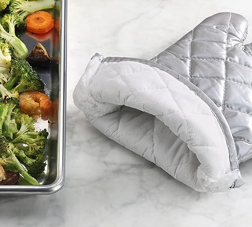 New Star Foodservice 1028652 Oven Mitts Set of 2 13-Inch