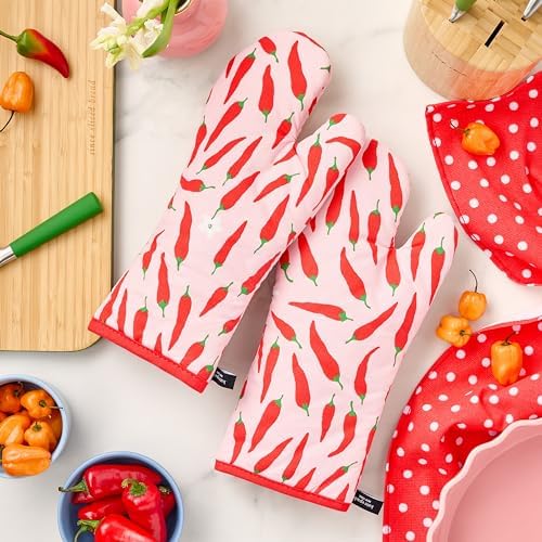 Kate Spade New York Hot Peppers Oven Mitt Set