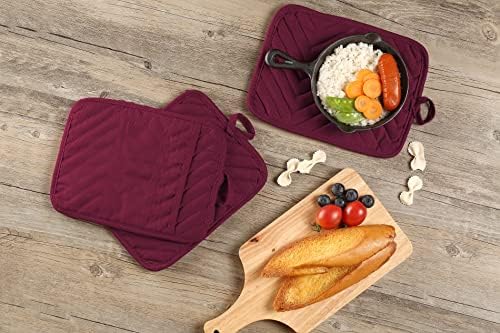 7x9 Red Oven Pot Holder with Pocket Heat-Resistant Cotton Potholder