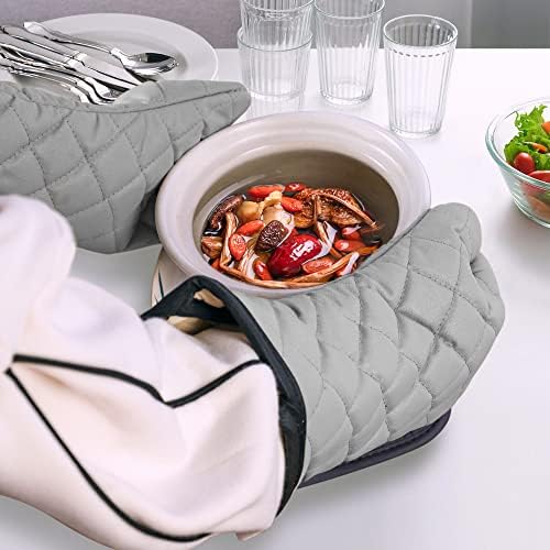 Flame Resistant Heat-Resistant Quilted Oven Mitt Set