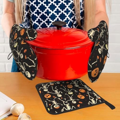 Funny Skull Halloween Oven Mitts Set - Heat-Resistant