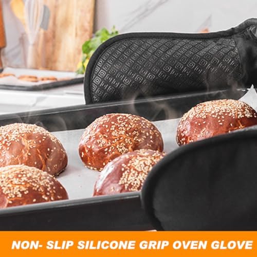 Thick Heat-Resistant Oven Mitt with Non-Slip