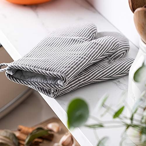Safe Heat-Resistant 4-Piece Oven Mitts Pot Holders for Kitchen Use