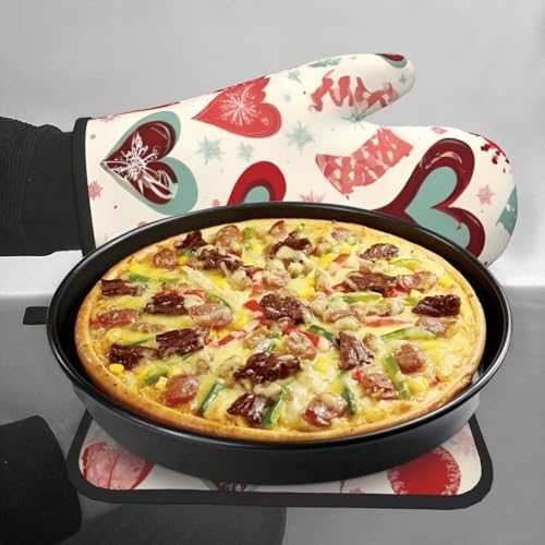 Perfect Heart-Shaped Oven Mitts and Pot Holders 2-Pack