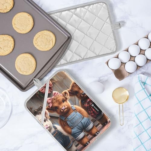 Funny Highland Cows Cute Heat Resistant Potholder Set of 2