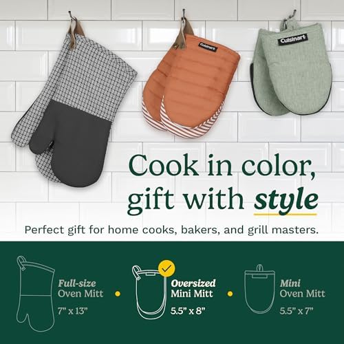 Keep hands safe with the Cuisinart Mini Oven Mitts
