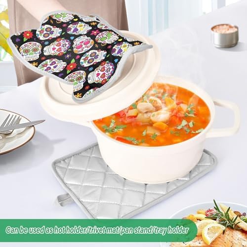 Festive Halloween Potholders 2-Pack - Abundant Use in the Kitchen