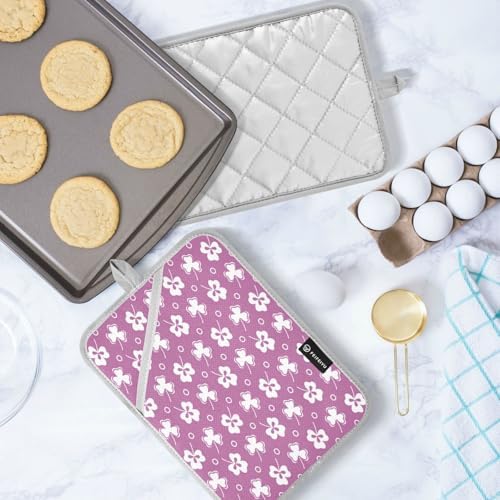 Clver Leaves 2-Piece Heat-Resistant POTHOLDER Set for Kitchen Use