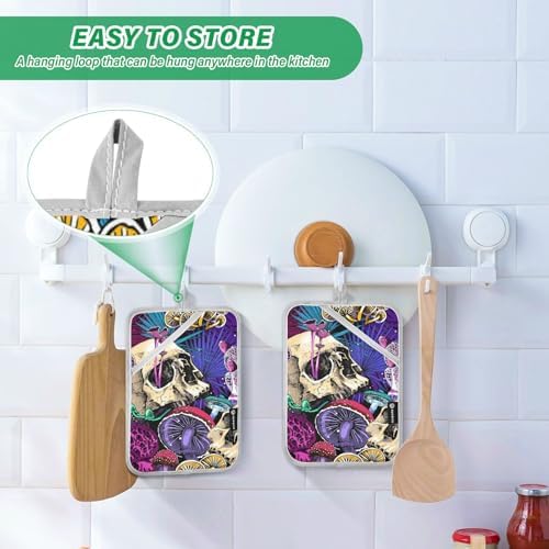 2-Piece Halloween Mushrooms Heat-Resistant Pot Holder Set for Baking Cooking