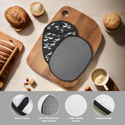 Vivid Halloween Bats Grey Oven Pot Holder Set