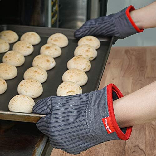 Coziselect 4-Piece Oven Mitts and Potholders Set