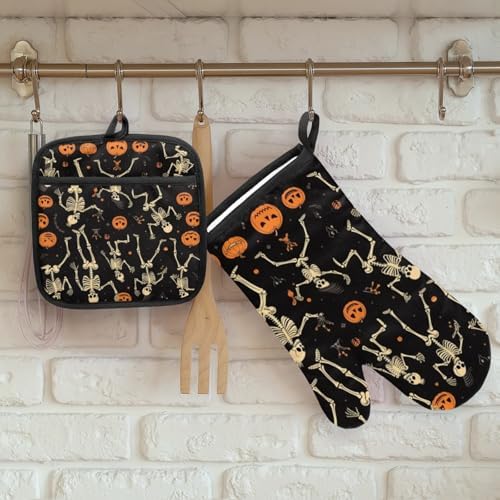 Trick or Treat Halloween Oven Mitts Potholders Set of 2