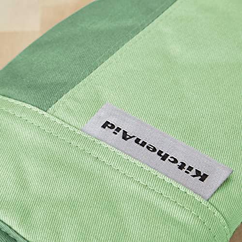 KitchenAID Heat-Resistant Oven Mitt Set