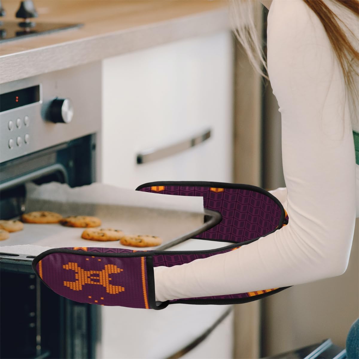 Purple Skull Bones Halloween Double Oven Mitt Heat Resistant Kitchen Gloves