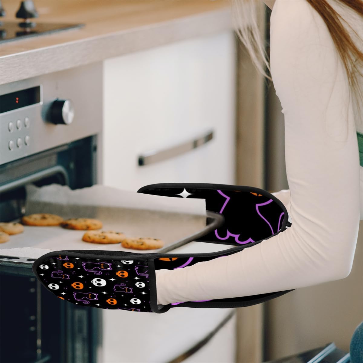 Halloween Skull Heat-Resistant Oven Mitts