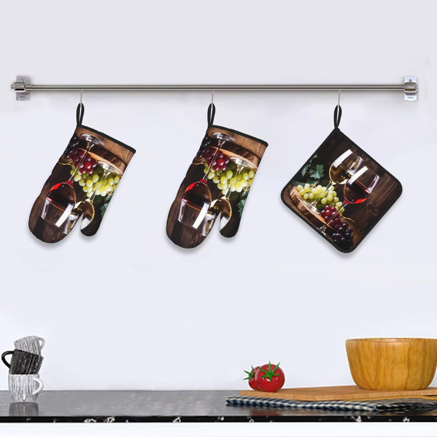 Set of 3 Red Wine Glass Oven Mitts and Pot Holders