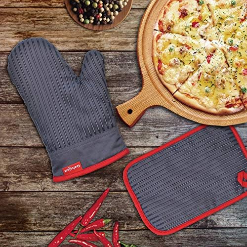 Coziselect 4-Piece Oven Mitts and Potholders Set