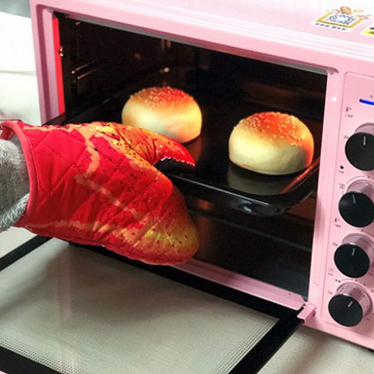 Heat-Resistant lobster claw oven mitts for Perfect Cooking Baking