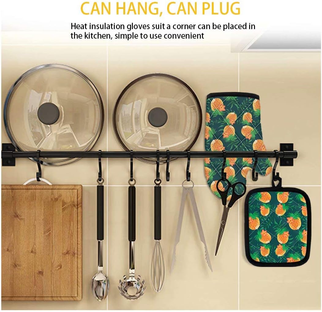 SEANATIVE Halloween Oven Mitts and Potholder Set