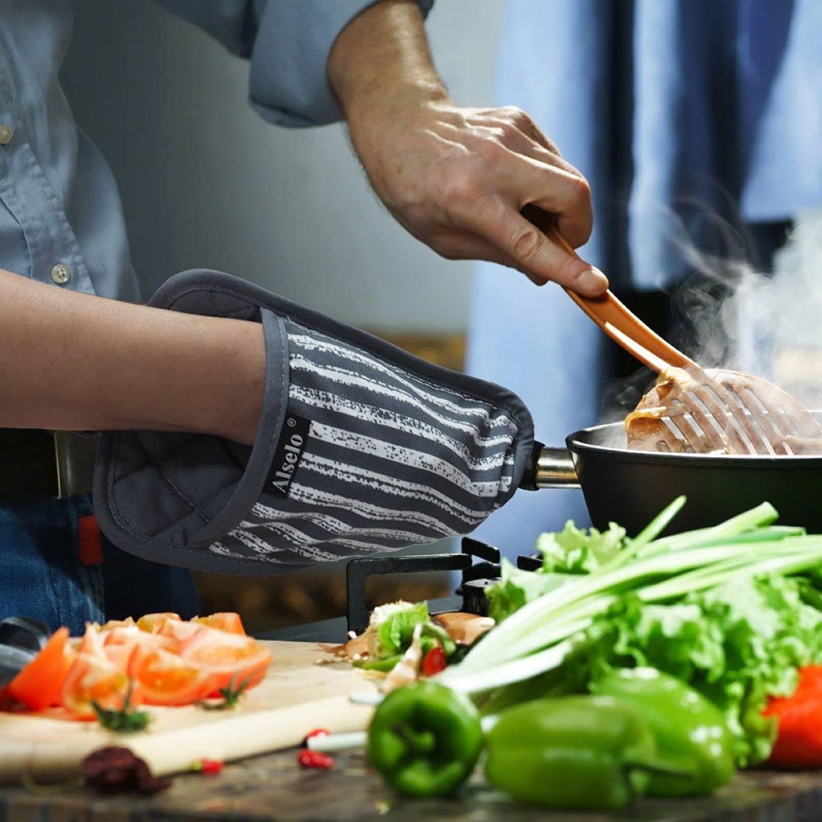 Heat-Resistant Silicone Pot Holders for Baking Cooking Non-Slip Kitchen Essentials