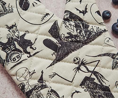 Warm Funny Halloween Oven Mitt Pot Holder Set