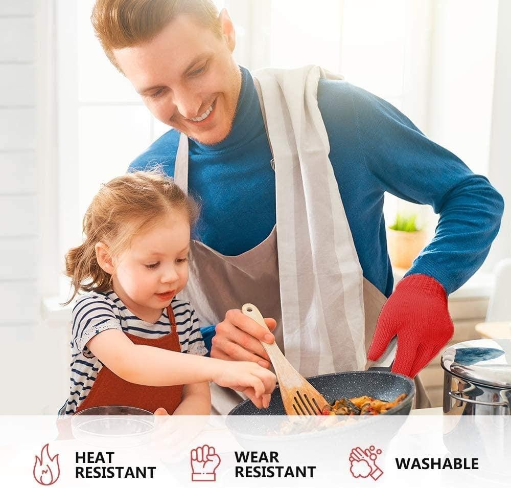 Double Set Heat-Resistant Oven Mitts for Safe Cooking