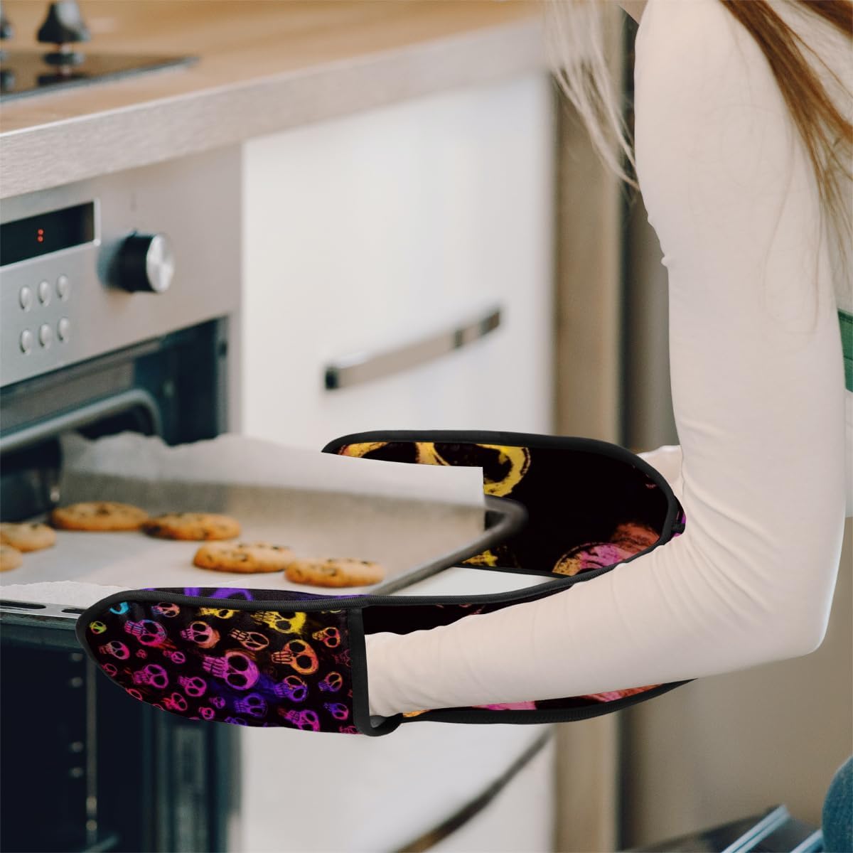 Skulls Halloween Double Oven Mitt Heat Resistant Kitchen Gloves