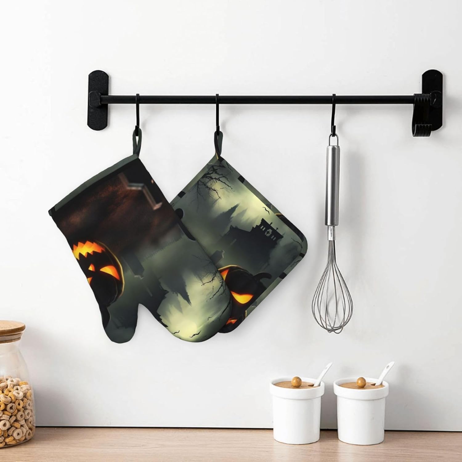 Trusted Halloween Horror Silicone Oven Mitts Pot Holders Set of 2