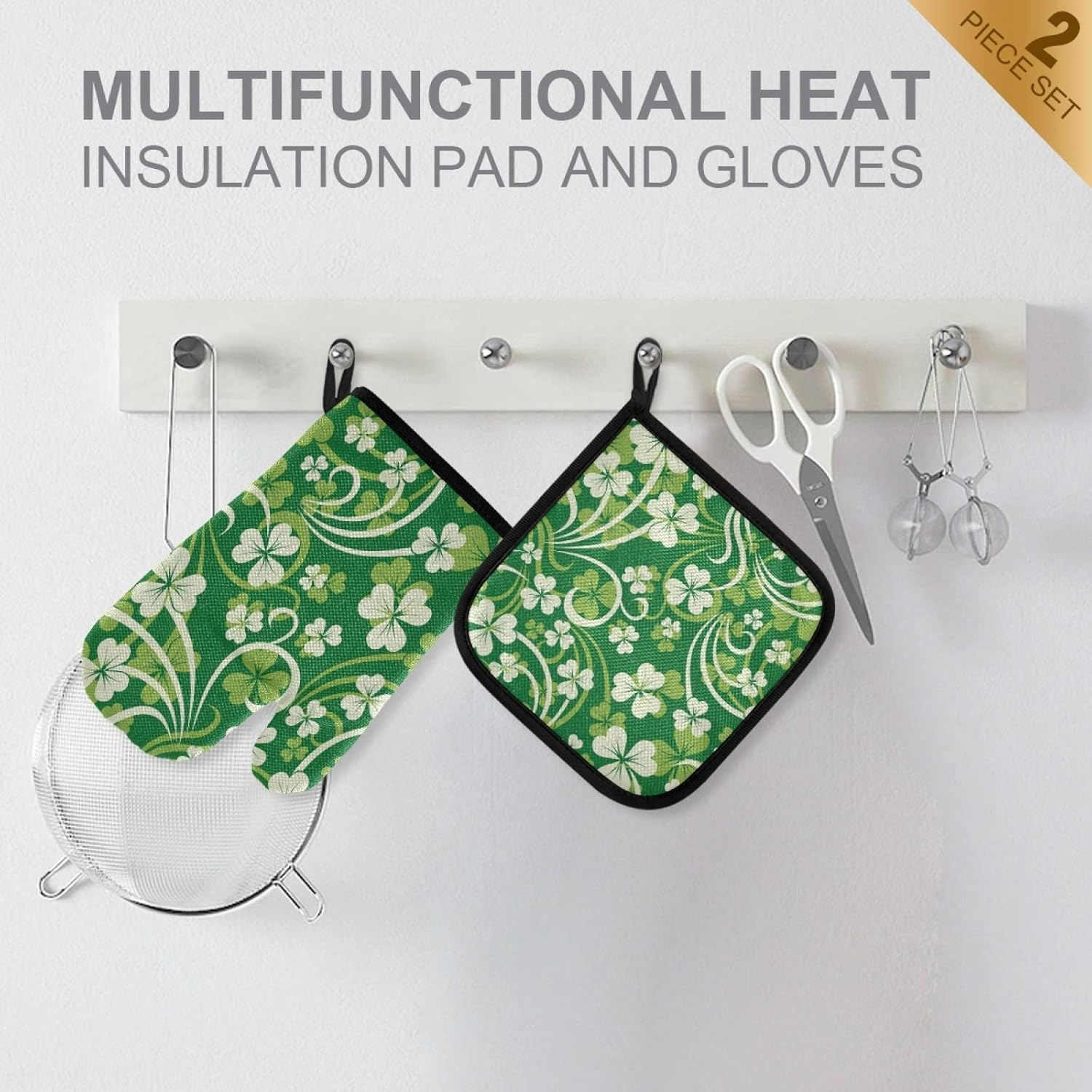 QUGRL Good Luck Clover Oven Mitts Pot Holders Sets Heat-Resistant Kitchen Gloves