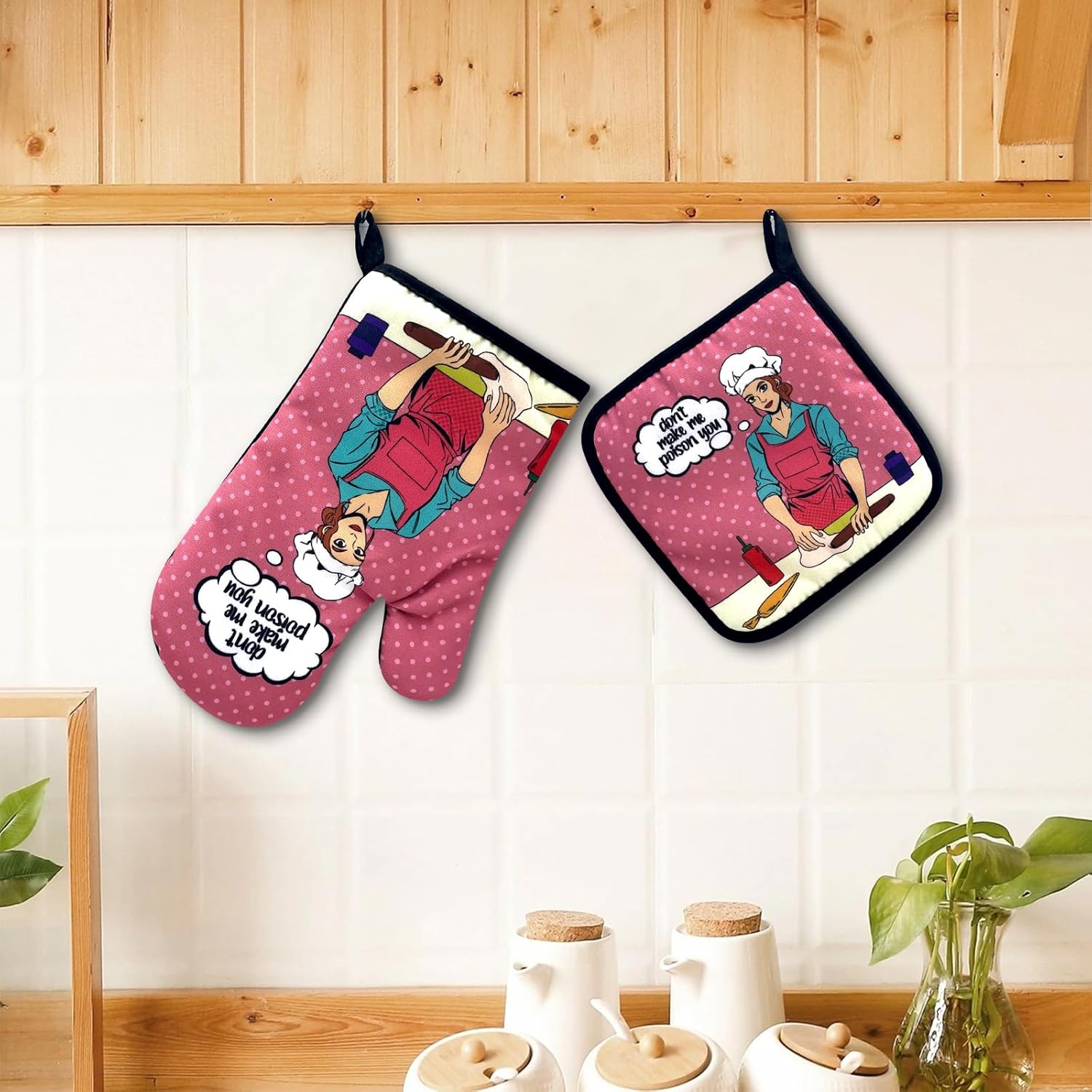 Funny Pink Oven Mitts Pot Holders Set for Cooking
