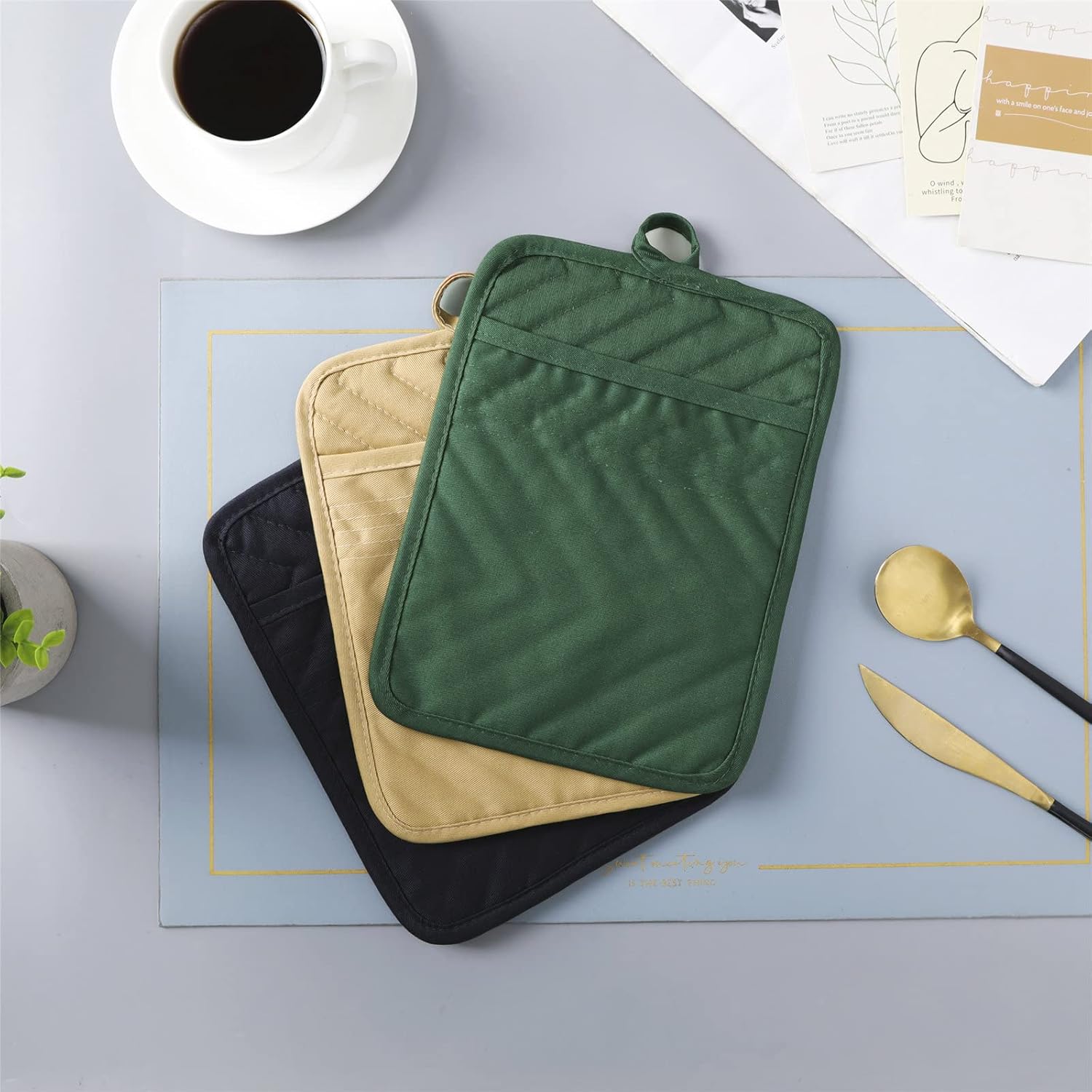 Anyi 7x9 Heat-Resistant Cotton Pot Holder Set 3-Pack Hunter Green