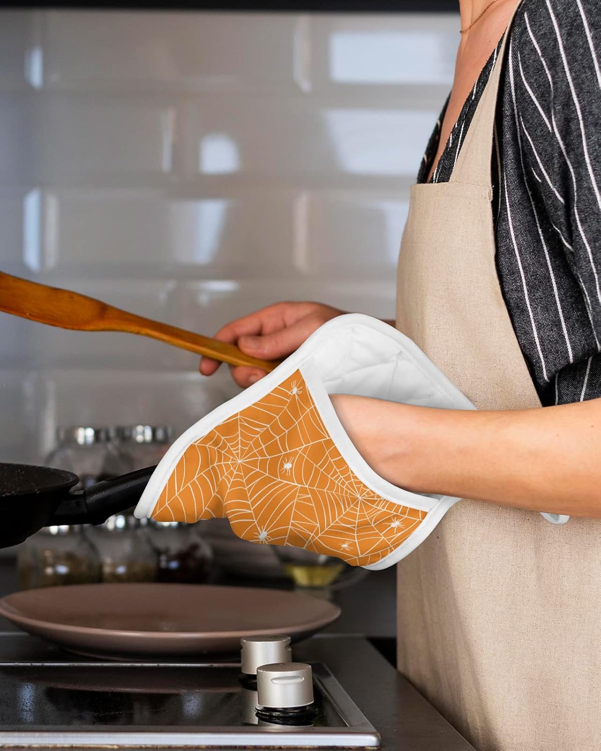 Halloween Araneid Web 5PCS Pot Holders Set - Heat Resistant with Pockets and Loop